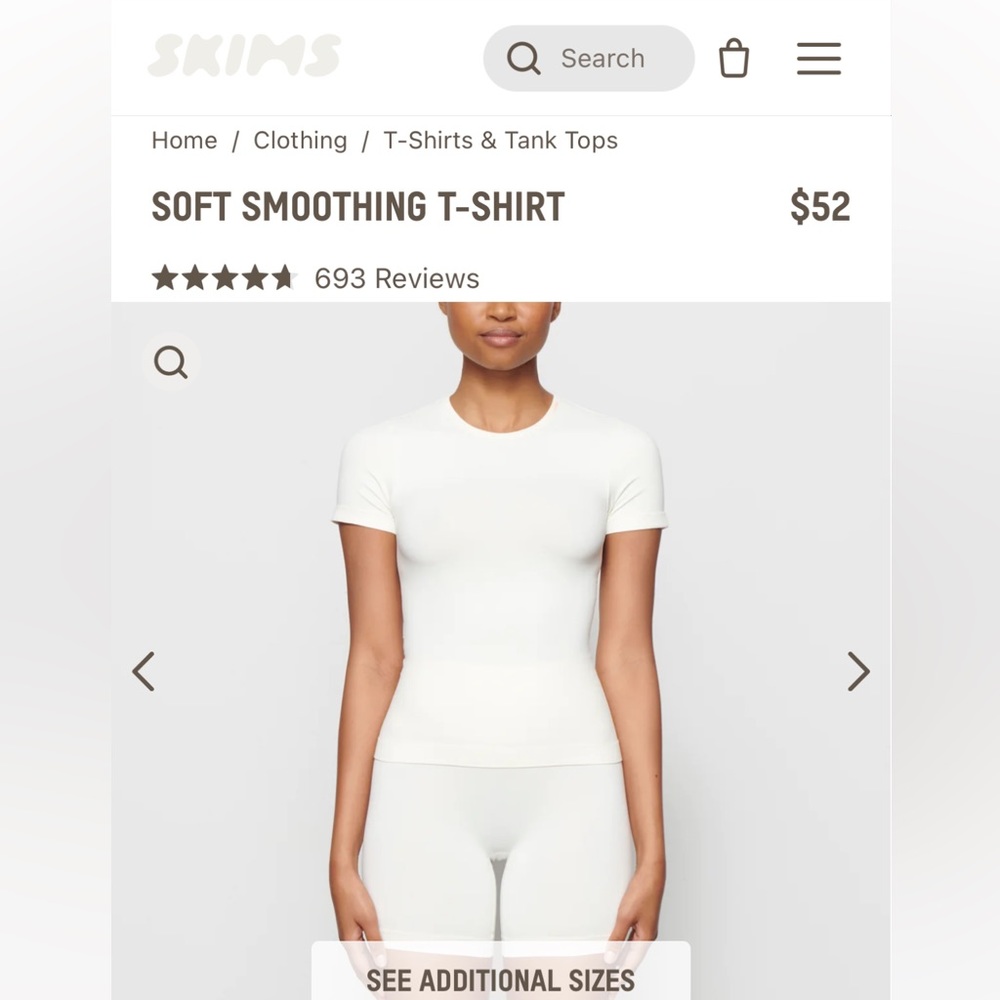SKIMS - Soft Smoothing T Shirt